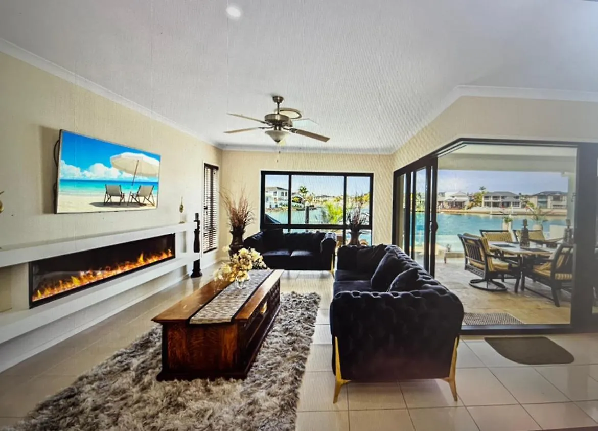 Bella Vista Bed And Breakfast Of Raby Bay Cleveland